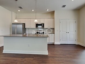 27422 St Andrews Ave in Wesley Chapel, FL - Building Photo - Building Photo