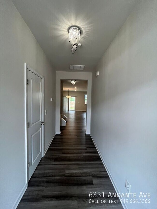 6331 Andante Ave in Raleigh, NC - Building Photo - Building Photo