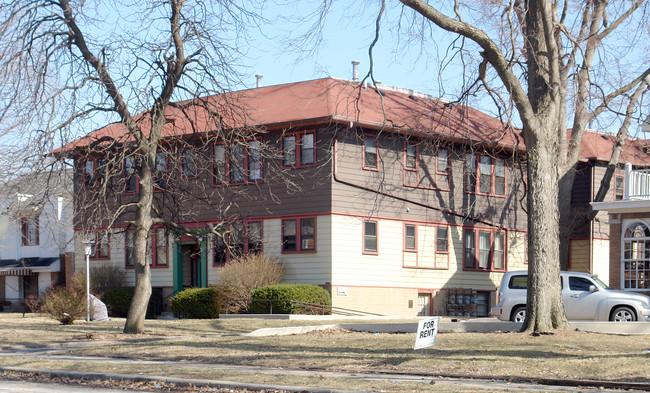 Penn Terrace in Indianapolis, IN - Foto de edificio - Building Photo