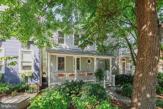 4806 41st St NW in Washington, DC - Building Photo - Building Photo