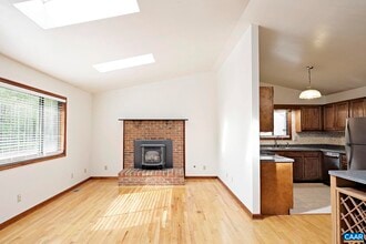7160 Burnt Mountain Rd in Afton, VA - Building Photo - Building Photo