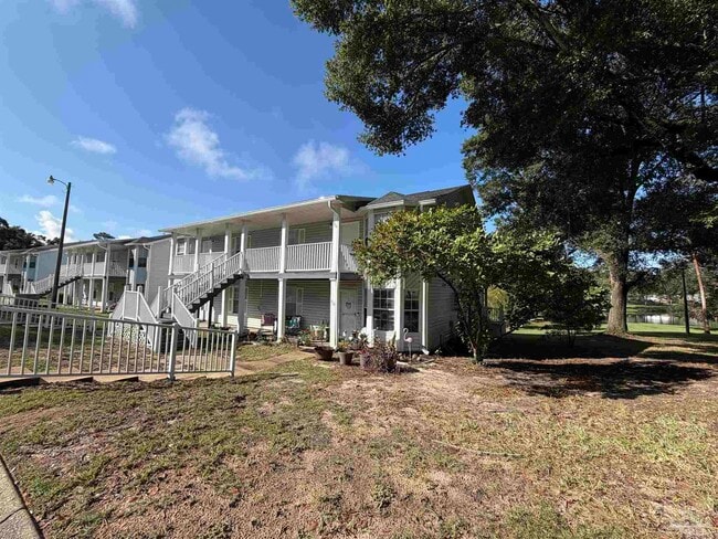 property at 1500 E Johnson Ave