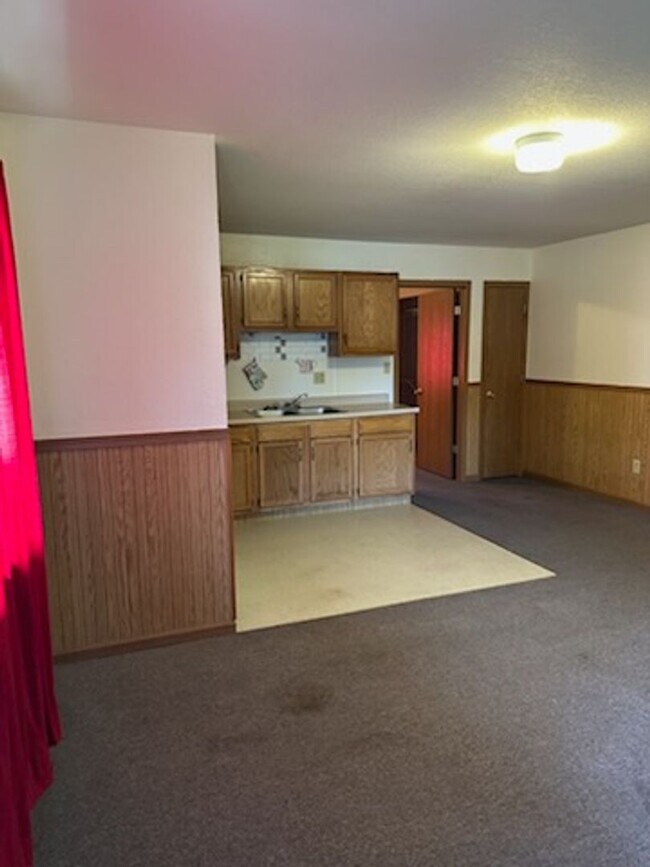 703 N 2nd St in Owensville, MO - Building Photo - Building Photo