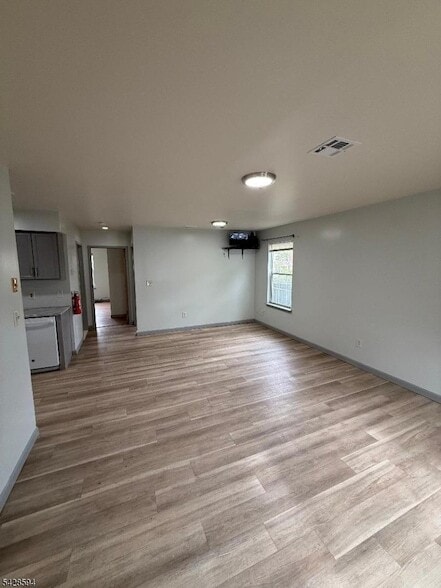 501-503 Morris Avenue Unit in Elizabeth, NJ - Building Photo - Building Photo