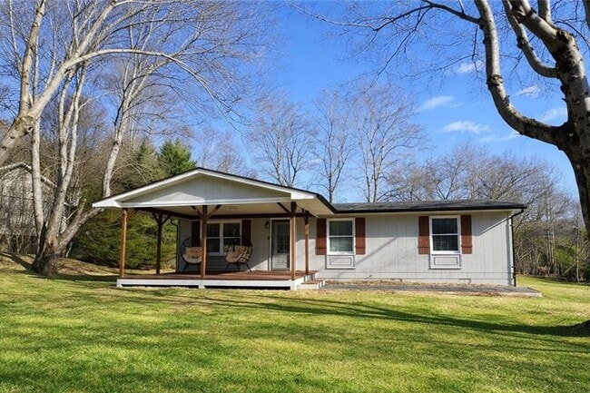 property at 340 Vista Ln