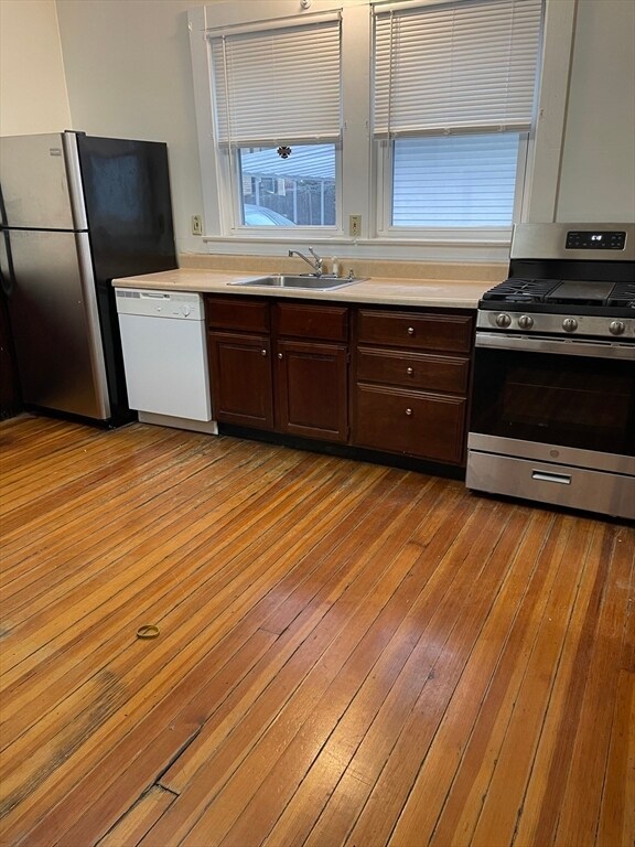 445 Washington St in Newton, MA - Building Photo - Building Photo