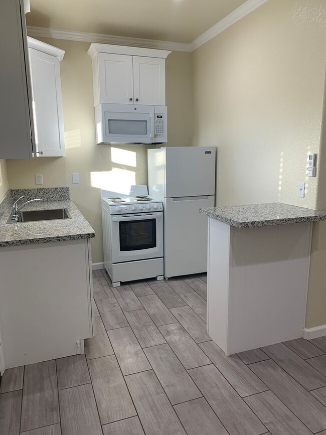 4727 Fleming Way in Olivehurst, CA - Building Photo - Building Photo