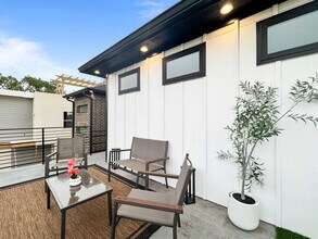 2418 Pennsylvania Ave in Dallas, TX - Building Photo - Building Photo