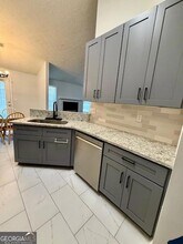 1695 Racquet Club Dr NW, Unit D8 in Lawrenceville, GA - Building Photo - Building Photo