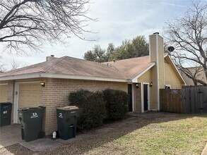 12814 Hymeadow Dr in Austin, TX - Building Photo - Building Photo