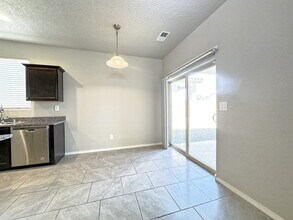 4244 Skyline Loop NE in Rio Rancho, NM - Building Photo - Building Photo