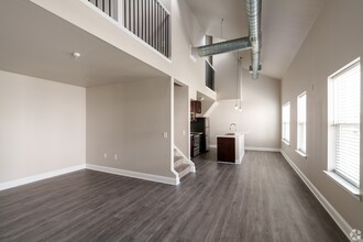 200 5th Apartments in York, PA - Foto de edificio - Building Photo