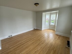 313 Highland Ave in Downingtown, PA - Building Photo - Building Photo