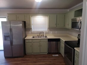 117 Mitchell Ln in Rossville, GA - Building Photo - Building Photo