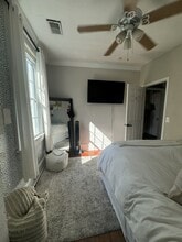 1823 Devine St in Columbia, SC - Building Photo - Building Photo