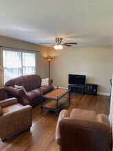 5025 Canterbury in Roeland Park, KS - Building Photo - Building Photo