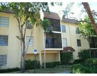 450 NW 20th St, Unit 305 in Boca Raton, FL - Building Photo - Building Photo