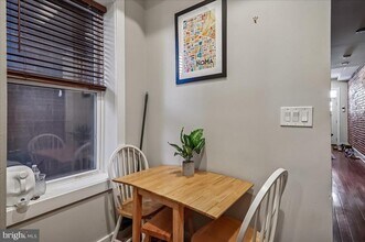 30 Hanover Pl NW in Washington, DC - Building Photo - Building Photo