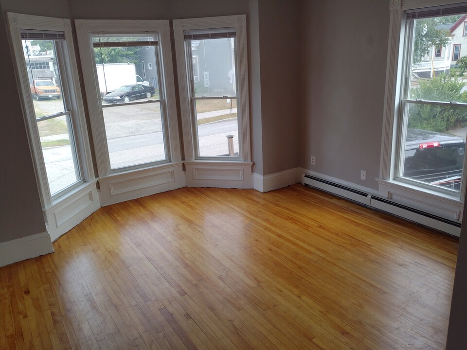 41 Perley St, Unit 41A in Concord, NH - Building Photo