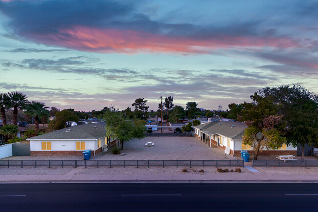 1614 W Osborn Rd in Phoenix, AZ - Building Photo - Building Photo