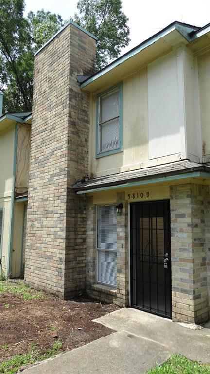 property at 5810 Twisted Pine Ct