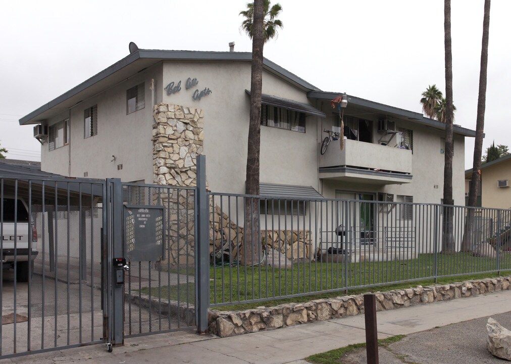 3500-3530 Lou Ella Ln in Riverside, CA - Building Photo