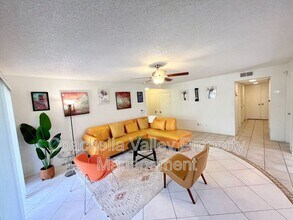 3155 Ramon Rd in Palm Springs, CA - Building Photo - Building Photo