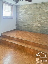 3700 N Sheffield Ave, Unit 108 in Chicago, IL - Building Photo - Building Photo