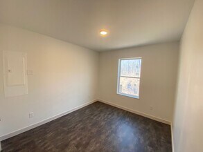 3924 Trinity Rd in Duluth, MN - Building Photo - Building Photo