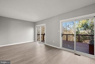 19264 Wheatfield Terrace in Gaithersburg, MD - Building Photo - Building Photo