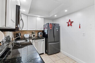 470 NW 20th St in Boca Raton, FL - Building Photo - Building Photo