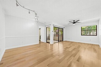 9821 NW 3 St in Plantation, FL - Building Photo - Building Photo