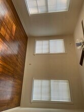153 E Elmwood St in Shreveport, LA - Foto de edificio - Building Photo