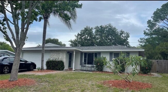 1388 Rose St in Clearwater, FL - Building Photo - Building Photo