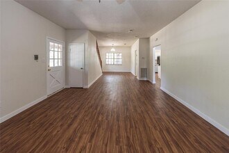 39 La Buena Vista Dr in Wimberley, TX - Building Photo - Building Photo