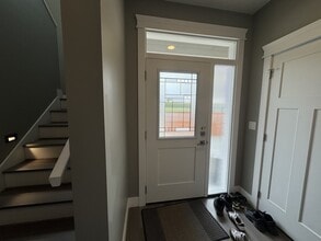 593 5th St in Nanaimo, BC - Building Photo - Building Photo