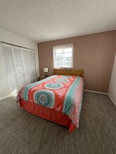 Ocean Shore Villa in Palm Coast, FL - Foto de edificio - Building Photo