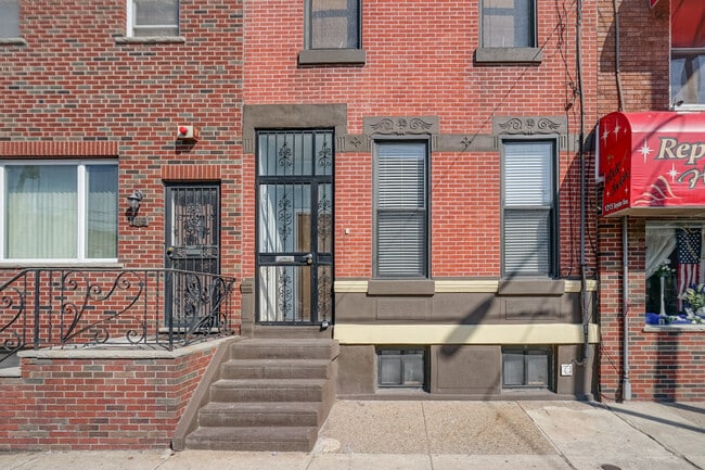 property at 1217 Snyder Ave