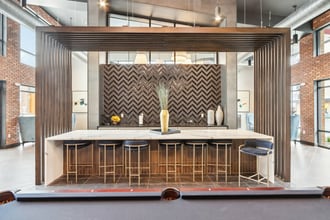 The State at Fishers Apartments in Fishers, IN - Foto de edificio - Building Photo