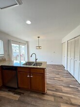 623 Lincoln Station Dr in Oswego, IL - Building Photo - Building Photo