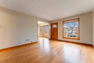 2513 18th Ave in Broadview, IL - Building Photo - Building Photo