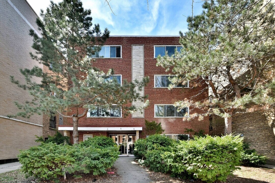 830 Judson Ave in Evanston, IL - Building Photo