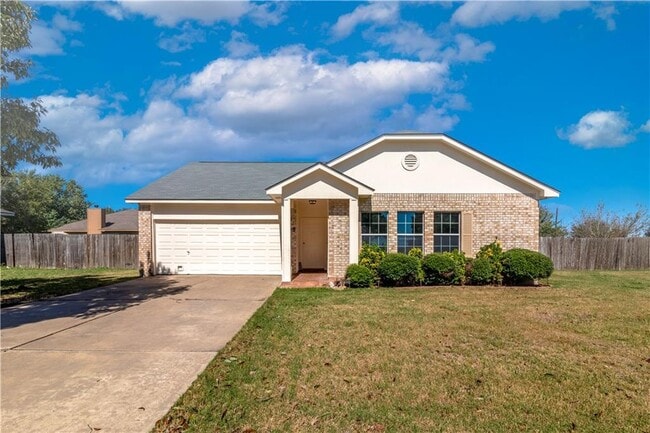 property at 105 Bluejay Cove