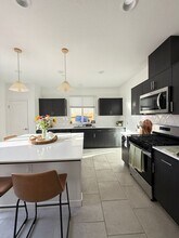 299 Talus Wy S in Madera, CA - Building Photo - Building Photo