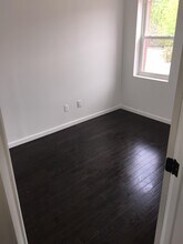 60 Webster Ave in Jersey City, NJ - Building Photo - Building Photo