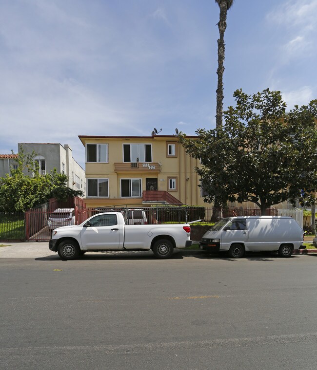 430-434 S Catalina St in Los Angeles, CA - Building Photo - Building Photo