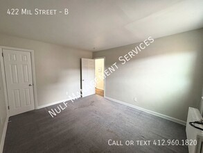 422 Mill St in Coraopolis, PA - Building Photo - Building Photo
