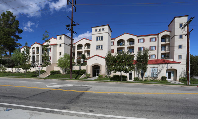 Rockview Senior Apartments in Los Angeles, CA - Building Photo - Building Photo