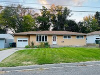 2610 W Bridger Dr in Billings, MT - Building Photo - Building Photo