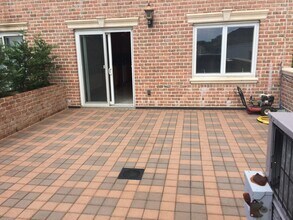 14-08 Clintonville St in Queens, NY - Building Photo - Building Photo
